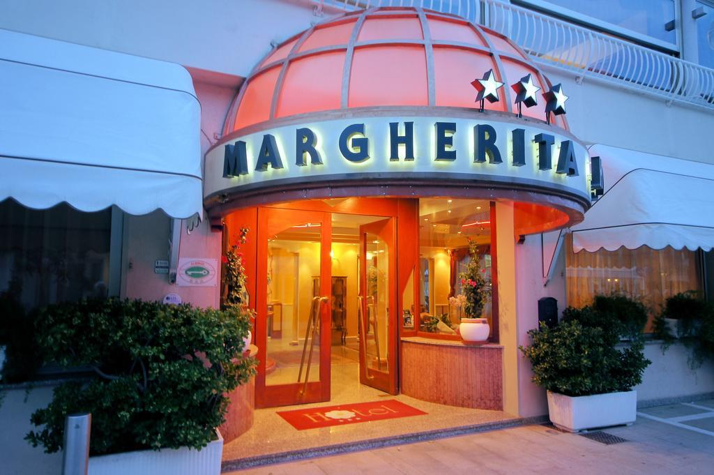 Hotel Margherita Lido di Jesolo Exterior photo